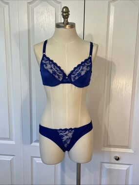 Warners lingerie set